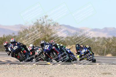 media/Dec-06-2025-CVMA (Sat) [[4a896cc04c]]/Race 4-Formula Middleweight/